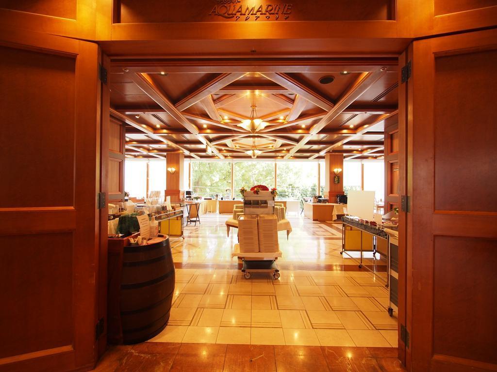 Yokohama Isezakicho Washington Hotel Exterior foto